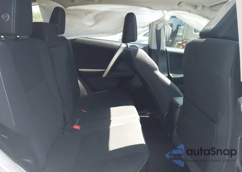 2015 Toyota Rav4 Xle z USA, uszkodzony, nr VIN 2T3RFREV9FW251649